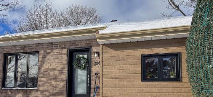 Façades en briques et en CanExel, Lévis