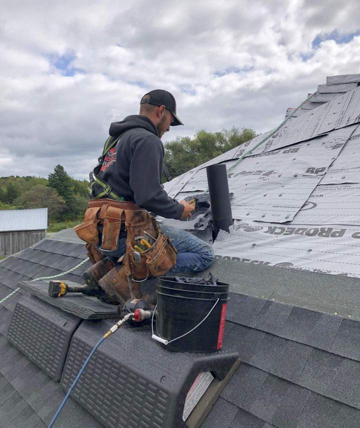 Constructeur de garage, Lévis