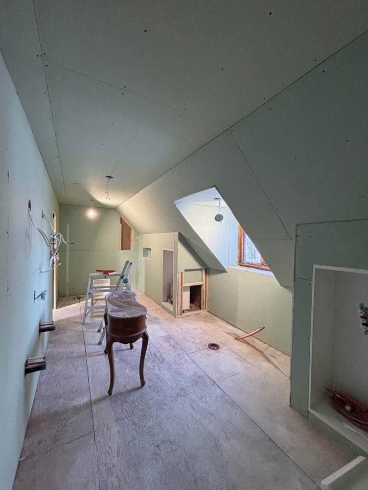 Pièce de pie prête à être aménagée et agencée, Lévis